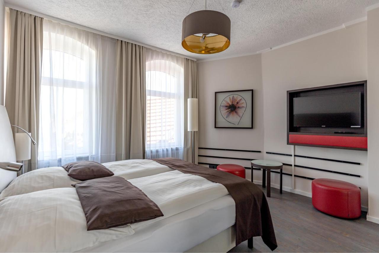 Hotel Garni " Am Domplatz" Ерфурт Екстер'єр фото